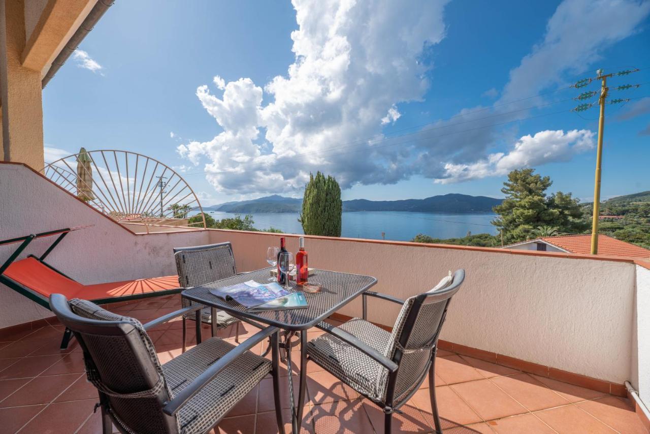 Apartments La Turistica Capoliveri  Ngoại thất bức ảnh